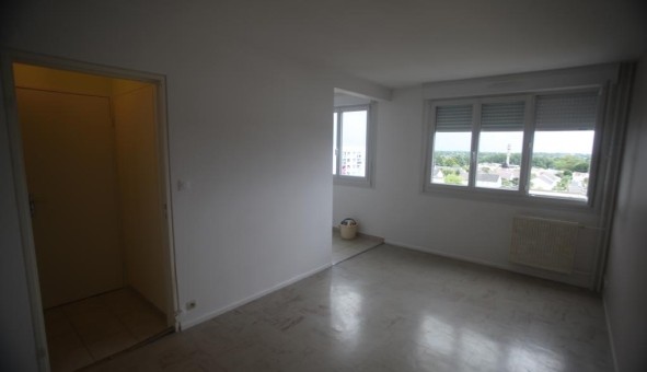 Logement tudiant Studio à Jou ls Tours (37300)