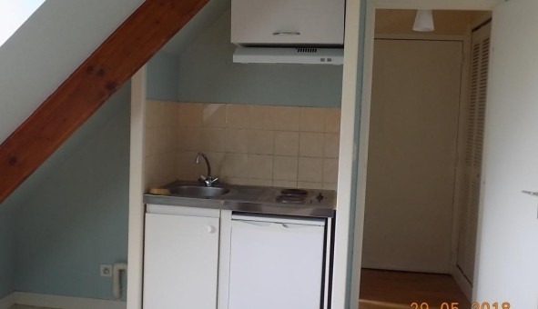 Logement tudiant Studio à Jou ls Tours (37300)