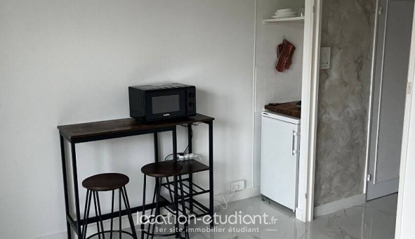 Logement �tudiant Location Studio Meubl&eacute; Jou� l�s Tours (37300)