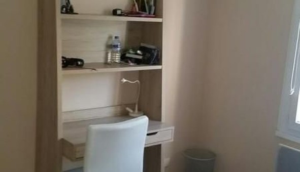 Logement �tudiant Studio &agrave; Jouy le Moutier (95280)