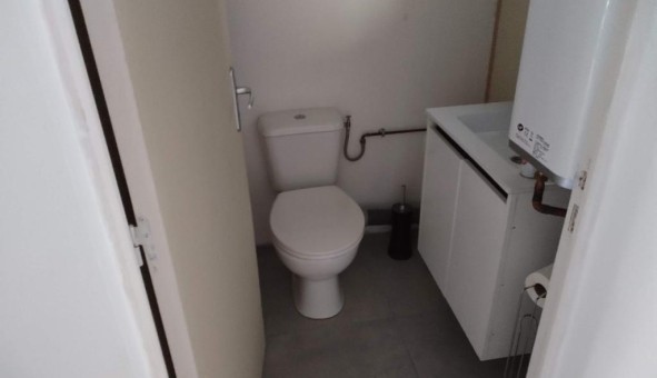 Logement tudiant Studio à Juign sur Loire (49610)