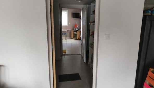 Logement tudiant Studio à Juign sur Loire (49610)