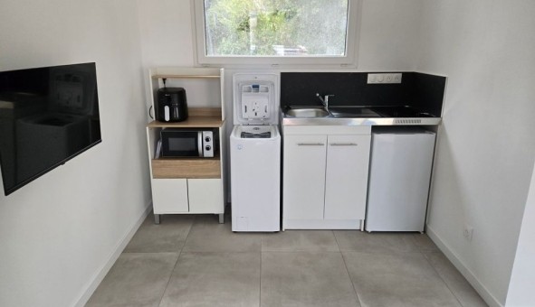 Logement �tudiant Studio &agrave; Juign� sur Loire (49610)