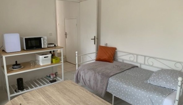 Logement �tudiant Studio &agrave; Juign� sur Loire (49610)
