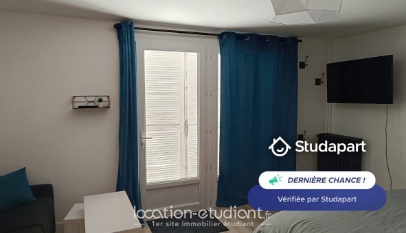 Logement tudiant Studio à L'Ha les Roses (94240)