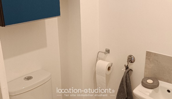 Logement tudiant Studio à L'Ha les Roses (94240)