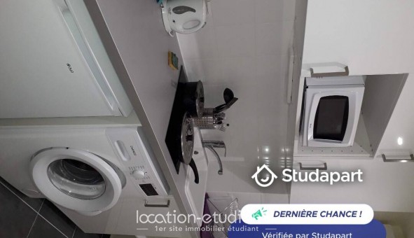 Logement tudiant Studio à L'Ha les Roses (94240)