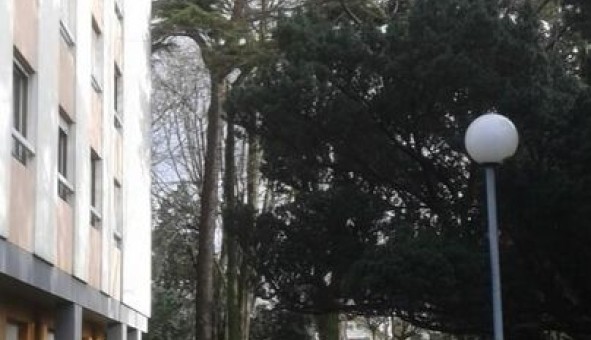 Logement �tudiant Location Studio Vide L'Ha� les Roses (94240)