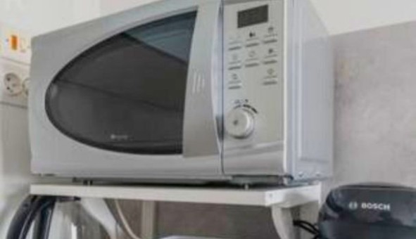 Logement �tudiant Studio &agrave; L'Ha� les Roses (94240)