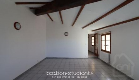 Logement tudiant Studio à L'Isle sur la Sorgue (84800)