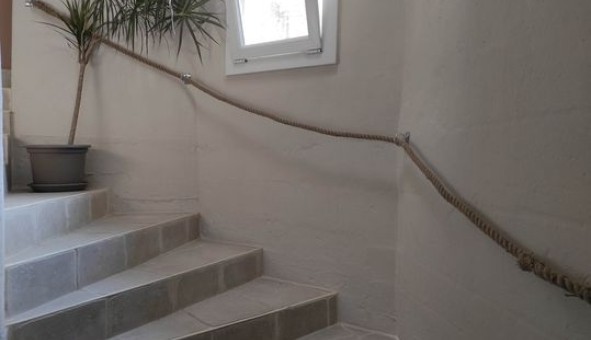 Logement tudiant Studio à L'Isle sur la Sorgue (84800)