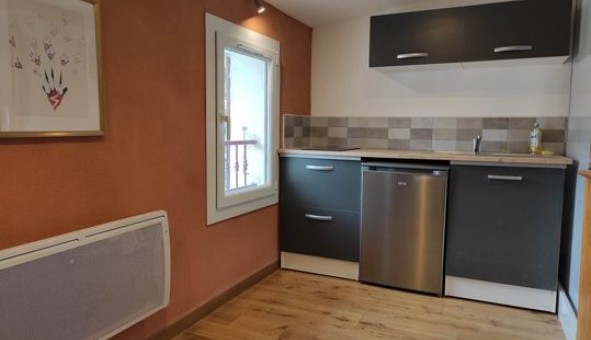 Logement tudiant Studio à L'Isle sur la Sorgue (84800)