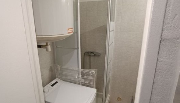 Logement �tudiant Studio &agrave; La Bastidonne (84120)