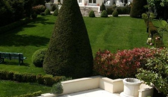 Logement �tudiant Studio &agrave; La Celle Saint Cloud (78170)