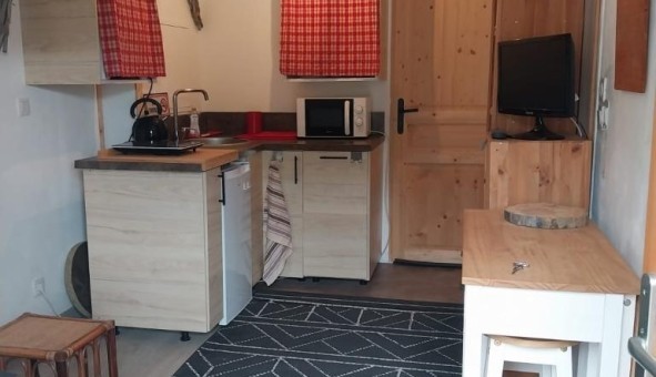 Logement tudiant Studio à La Chapelle Saint Maurice (74410)