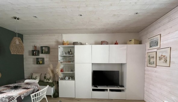 Logement tudiant Studio à La Chapelle Saint Maurice (74410)