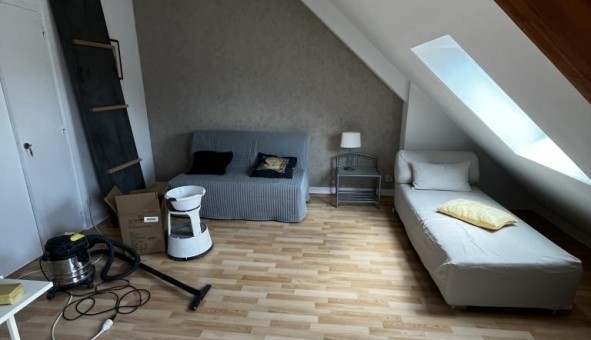 Logement tudiant Studio à La Chapelle Thouarault (35590)