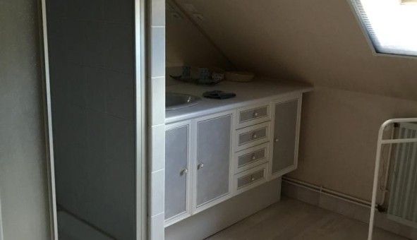Logement tudiant Studio à La Chapelle sur Erdre (44240)