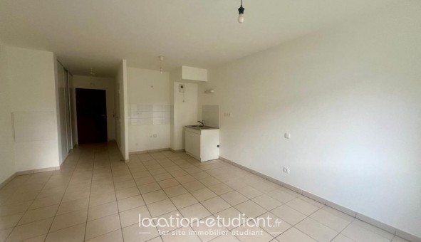 Logement tudiant Studio à La Chapelle sur Erdre (44240)