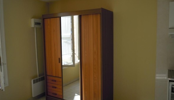 Logement tudiant Studio à La Charme (71100)