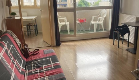Logement tudiant Studio à La Charme (71100)