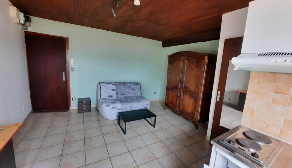 Logement tudiant Studio à La Charme (71100)