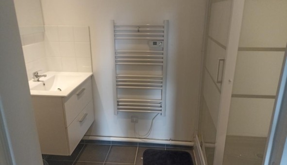 Logement tudiant Studio à La Chausse Saint Victor (41260)