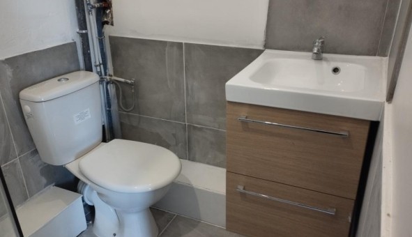 Logement tudiant Studio à La Courneuve (93120)