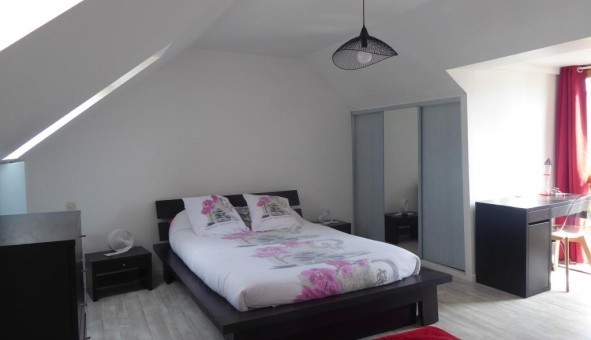Logement étudiant Location Studio Vide La Forest Landerneau (29800)