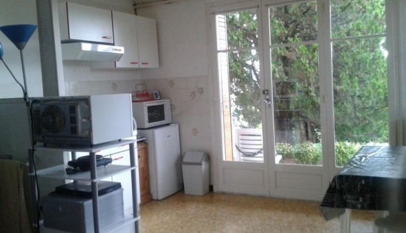 Logement �tudiant Studio &agrave; La Garde (83130)