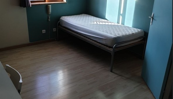 Logement tudiant Location Studio Vide La Madeleine (59110)