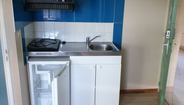 Logement tudiant Studio à La Madeleine (59110)