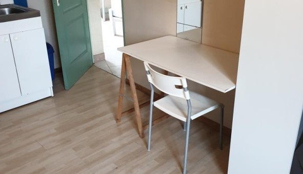 Logement tudiant Studio à La Madeleine (59110)