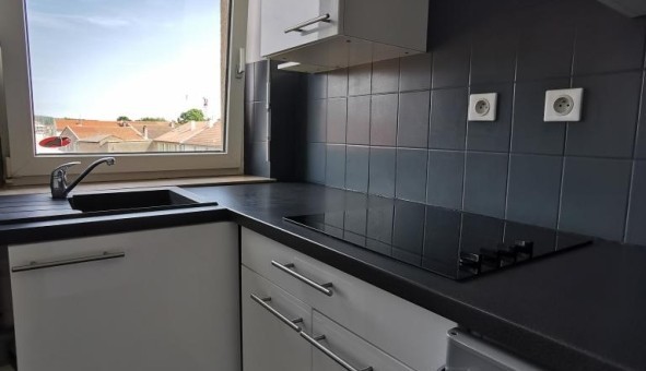 Logement tudiant Studio à La Maxe (57140)