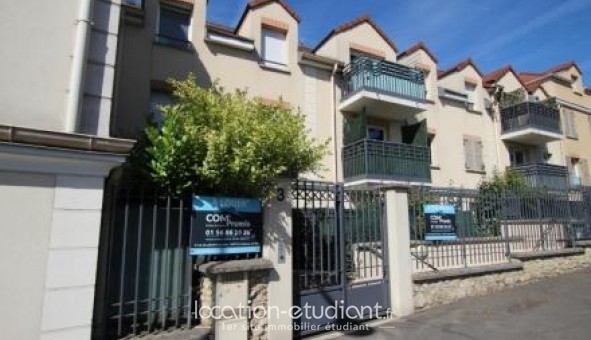Logement tudiant Location Studio Vide La Queue en Brie (94510)