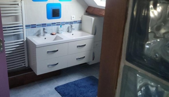 Logement tudiant Studio à La Queue en Brie (94510)