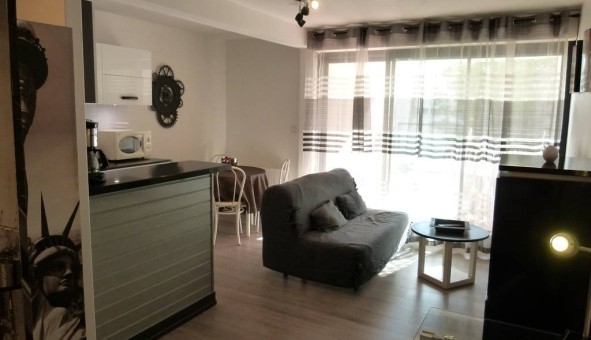 Logement tudiant Studio à La Rochelle (17000)