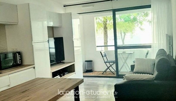 Logement tudiant Studio à La Rochelle (17000)