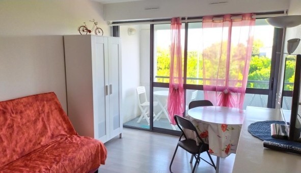 Logement tudiant Studio à La Rochelle (17000)