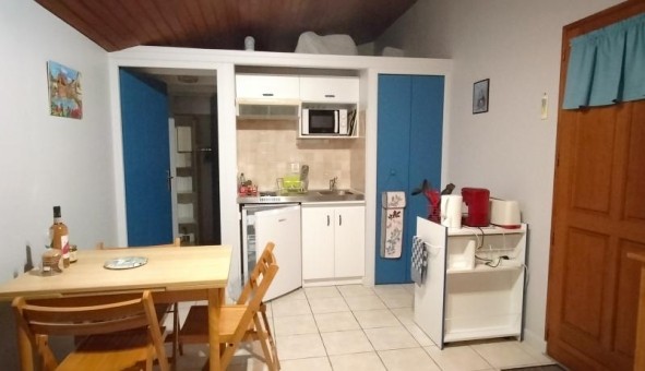 Logement tudiant Location Studio Vide La Rochelle (17000)