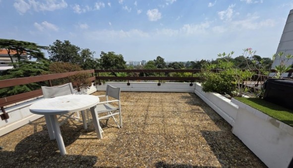 Logement tudiant Location Studio Vide La Rochelle (17000)