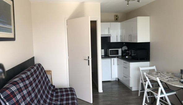 Logement tudiant Studio à La Rochelle (17000)