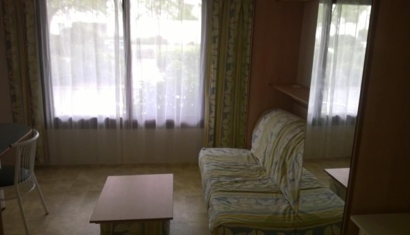 Logement �tudiant Location Studio Vide La Rochelle (17000)