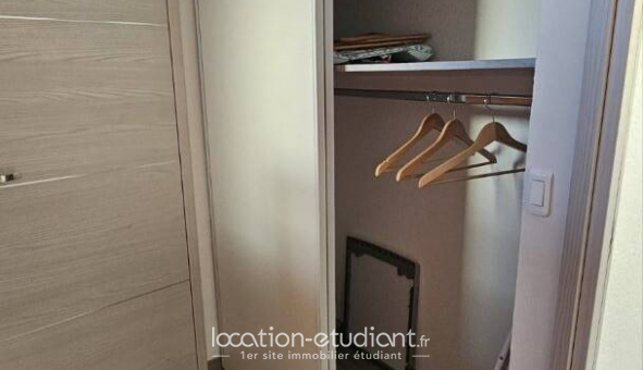 Logement tudiant Studio à La Seyne sur Mer (83500)