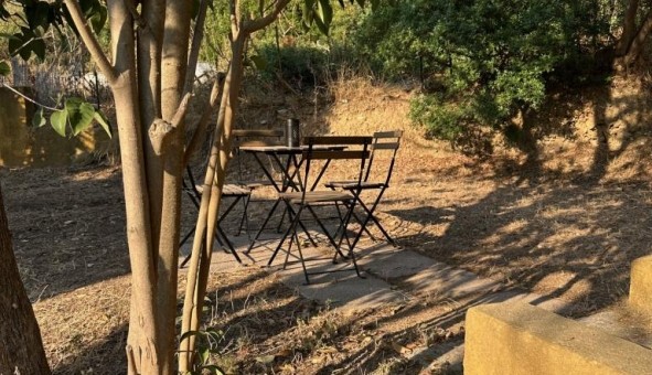 Logement tudiant Studio à La Seyne sur Mer (83500)