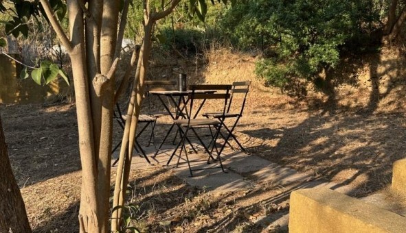 Logement tudiant Studio à La Seyne sur Mer (83500)
