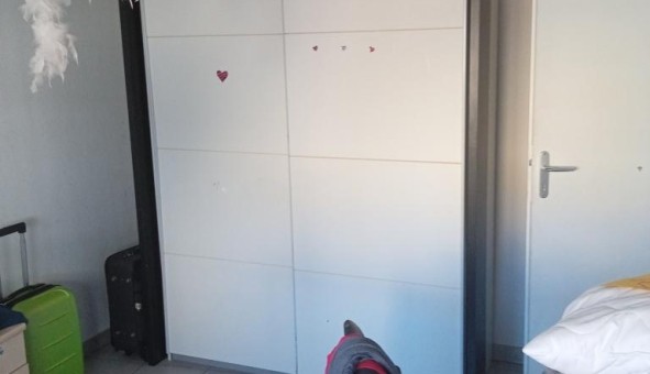 Logement tudiant Studio à La Seyne sur Mer (83500)