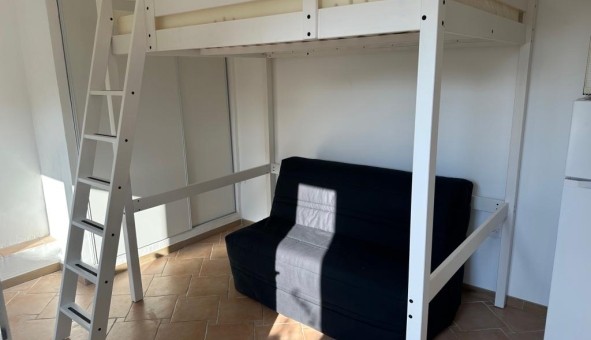 Logement tudiant Studio à La Seyne sur Mer (83500)