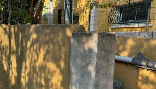 Logement tudiant Studio à La Seyne sur Mer (83500)