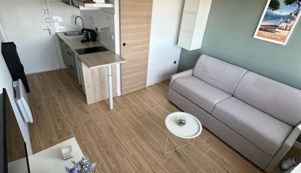 Logement tudiant Location Studio Vide La Seyne sur Mer (83500)